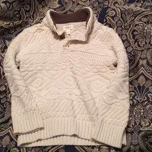 Gorgeous cat & Jack cream boys sweater  never worn